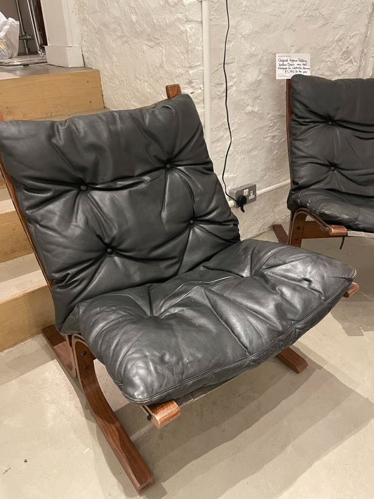 Mid Century circa 1966 Ingmar Relling leather Westnofa chairs PAIR