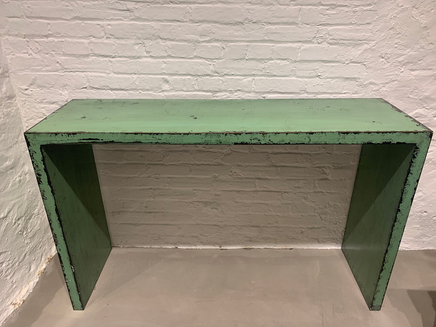 Green chinese altar table
